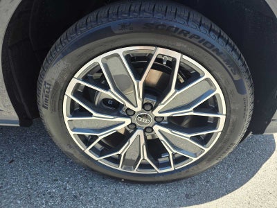 2025 Audi Q5 Premium Plus