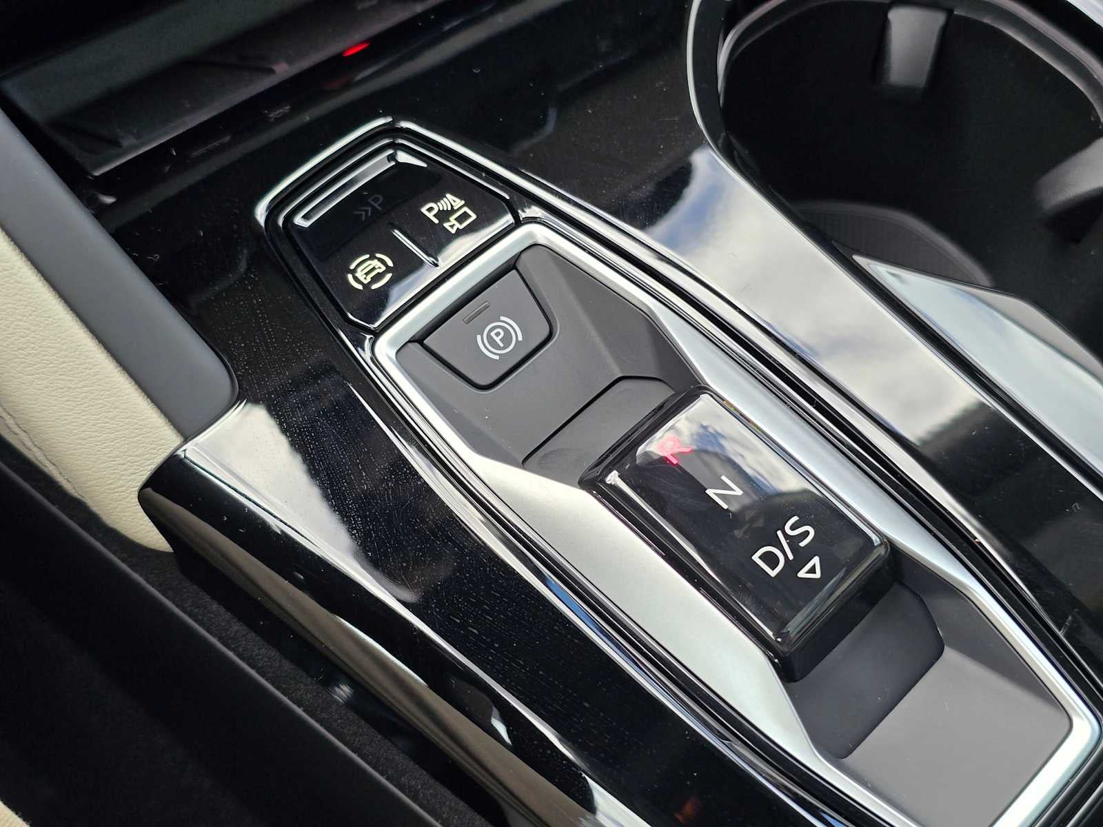 2025 Audi New Q5 Premium Plus