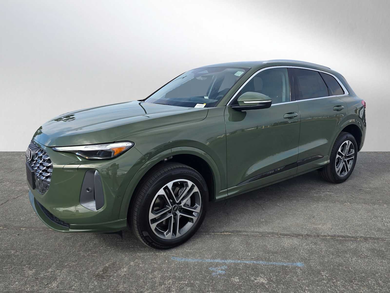 2025 Audi Q5 Premium Plus