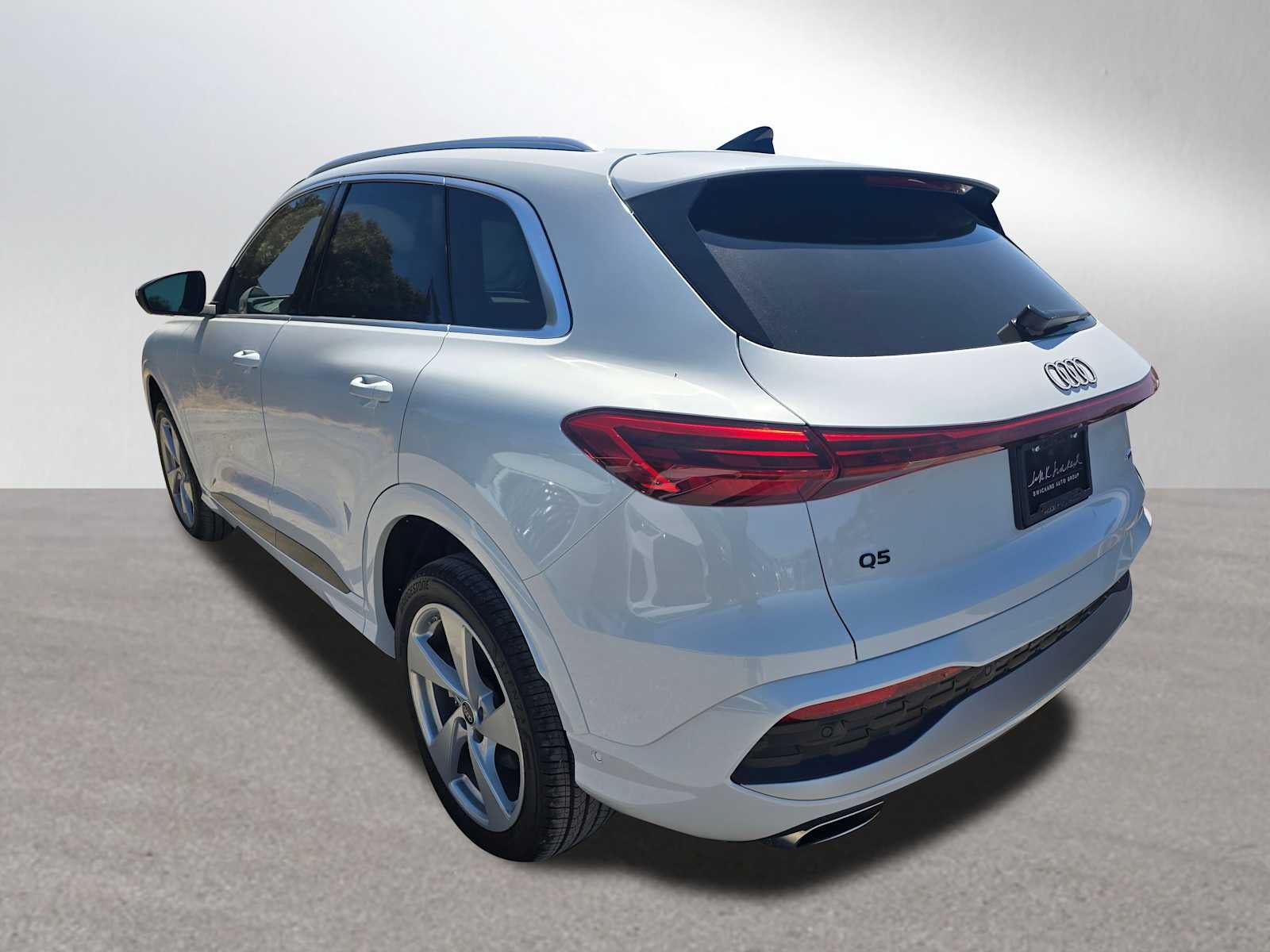 2025 Audi Q5 Premium Plus