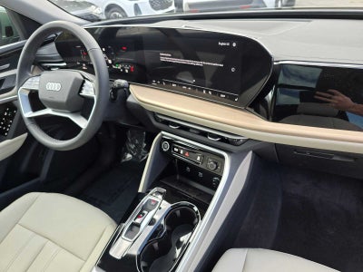 2025 Audi Q5 Premium Plus