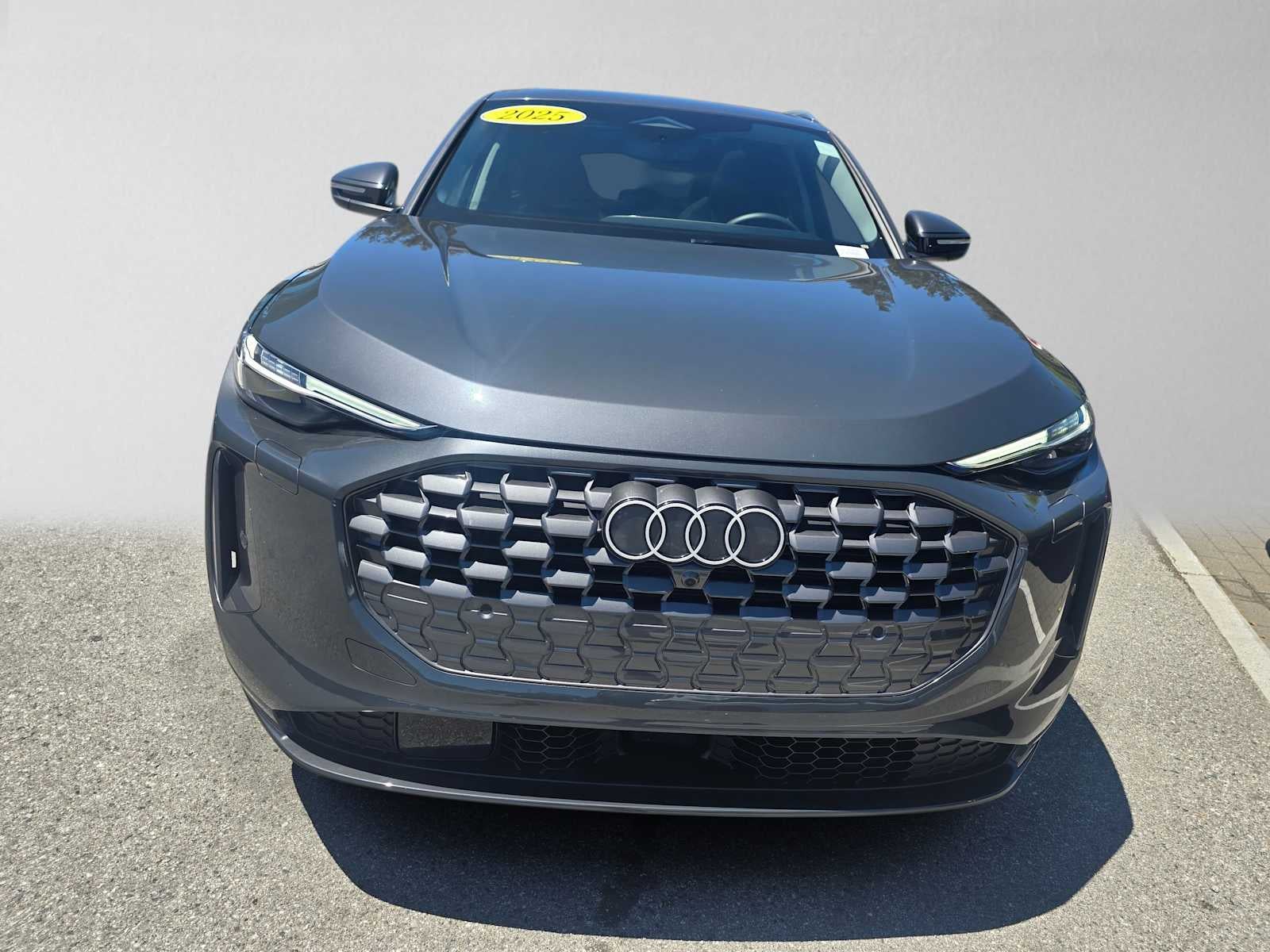 2025 Audi New Q5 Premium Plus