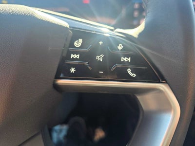 2025 Audi Q6 e-tron Prestige