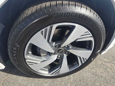 2025 Audi Q6 e-tron Prestige