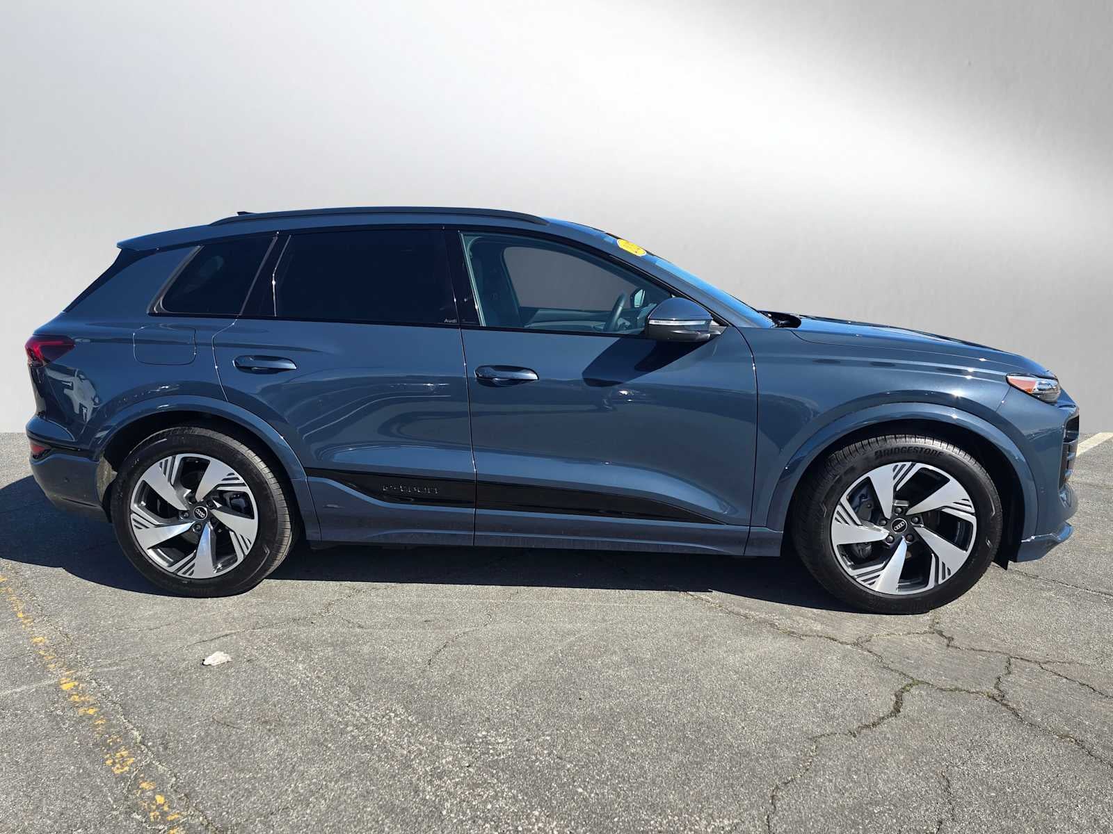 2025 Audi Q6 e-tron Prestige
