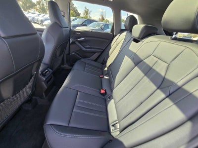 2025 Audi Q6 e-tron Prestige