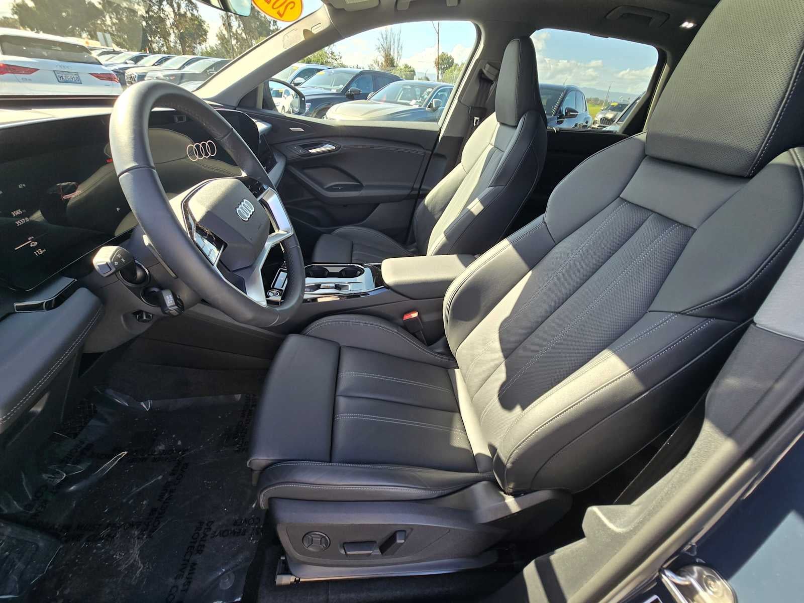 2025 Audi Q6 e-tron Prestige