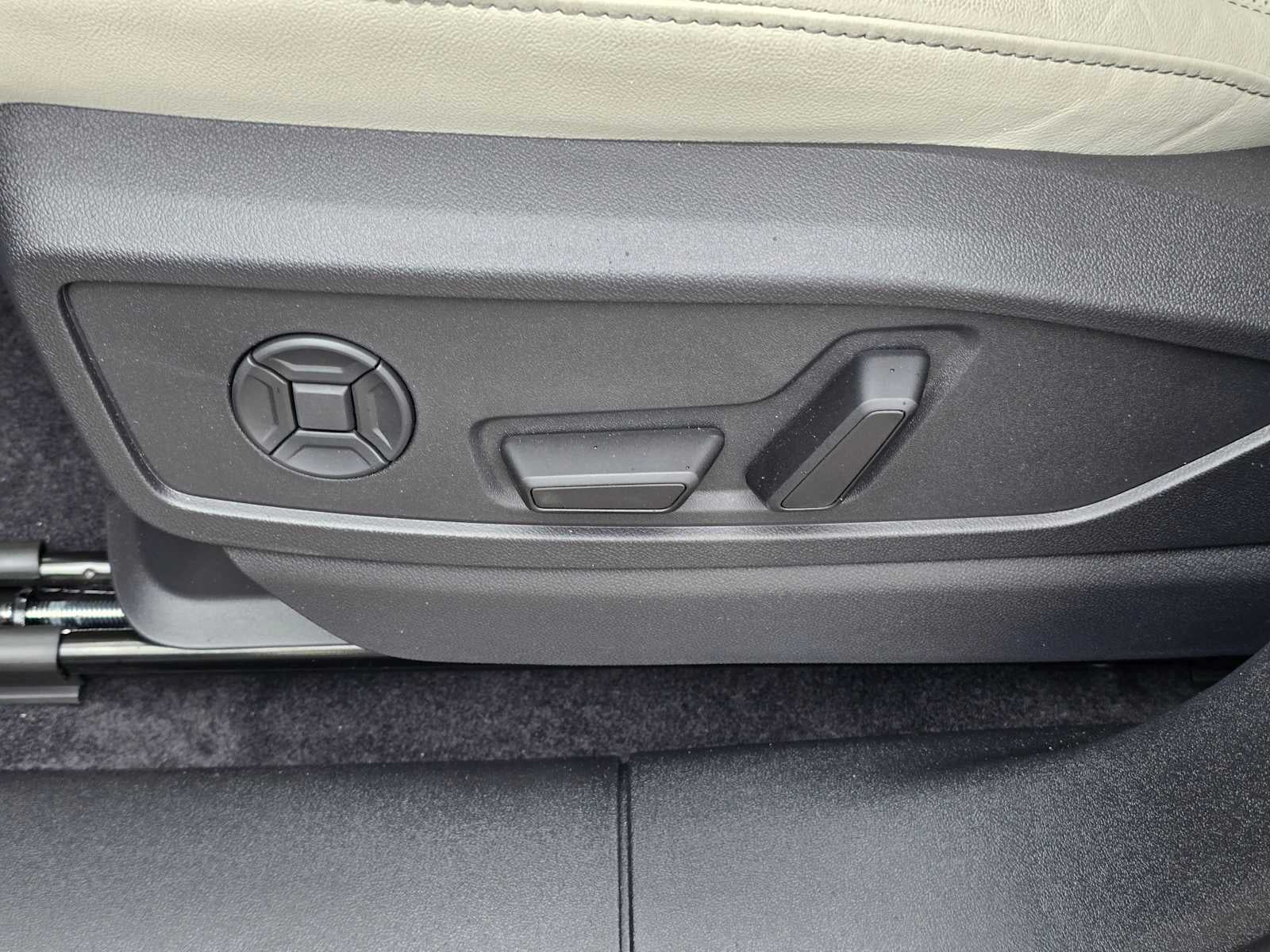 2025 Audi Q5 Prestige