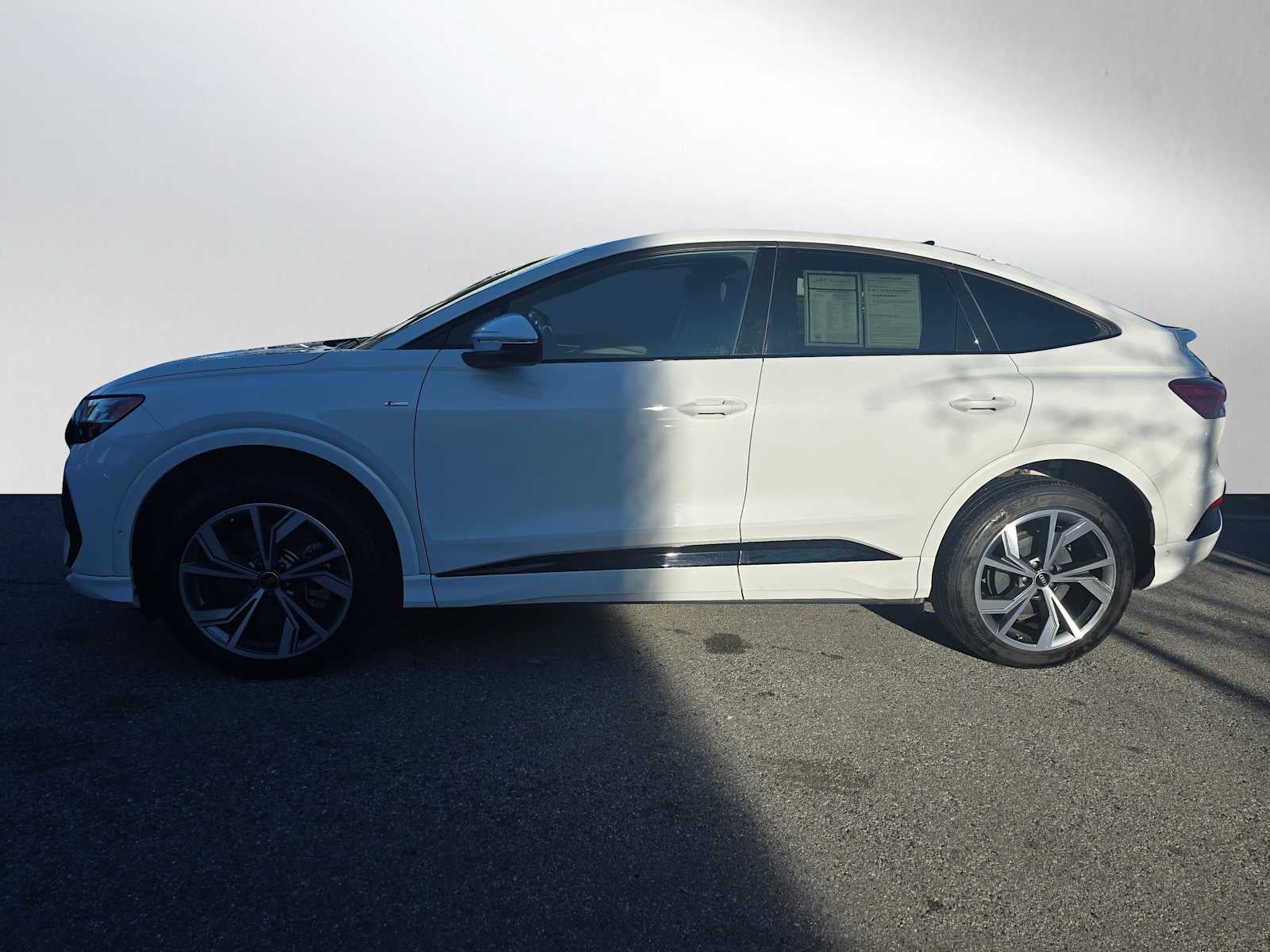 2024 Audi Q4 e-tron Sportback Prestige