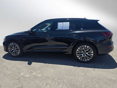 2024 Audi Q8 e-tron Prestige