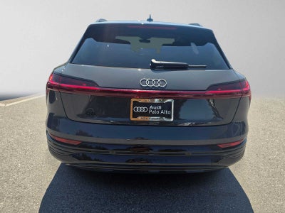 2024 Audi Q8 e-tron Prestige