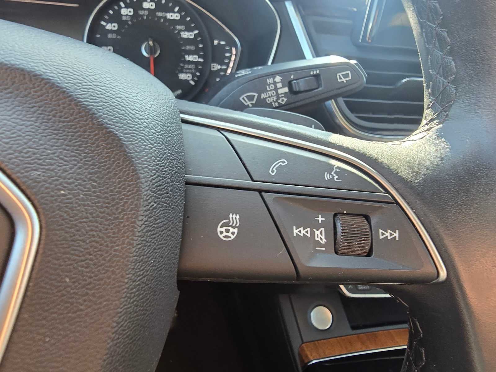 2023 Audi Q5 Premium