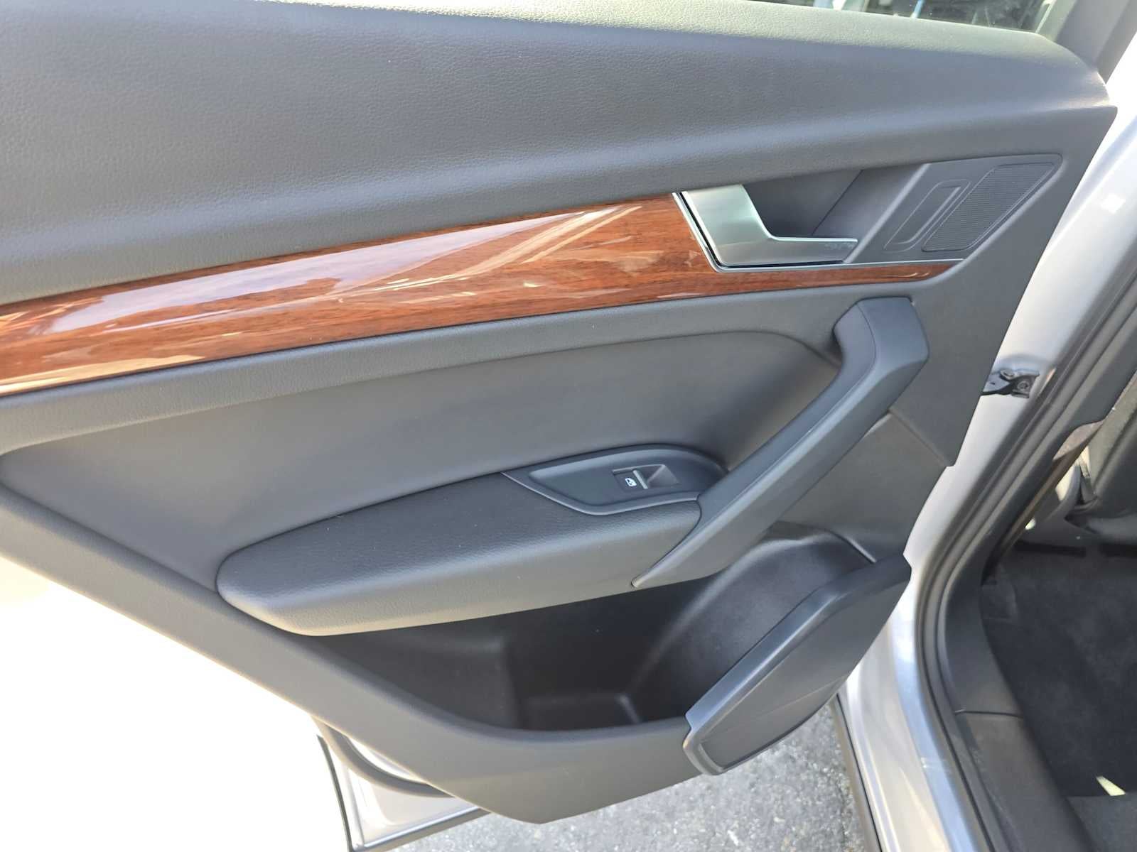 2023 Audi Q5 Premium