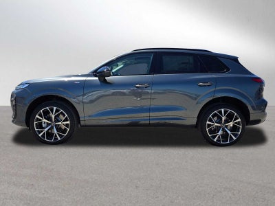 2026 Audi Q3 S line
