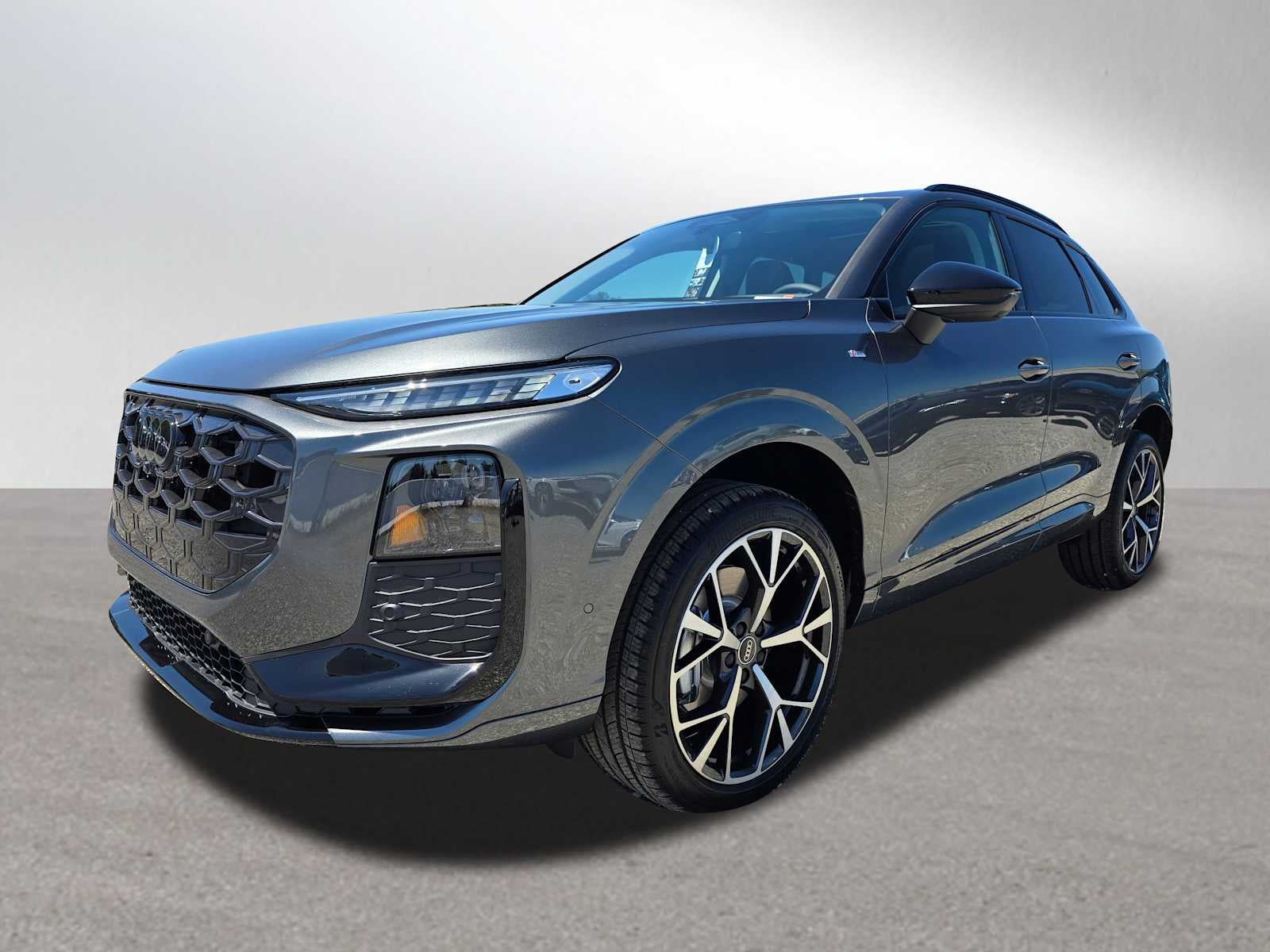 2026 Audi Q3 S line