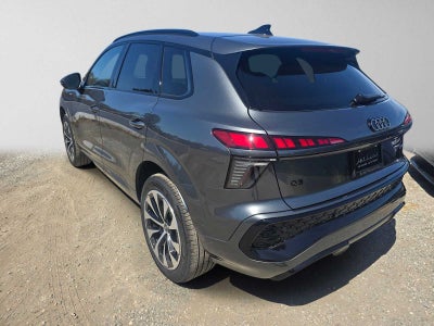 2026 Audi Q3 S line