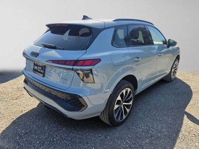 2026 Audi Q3 S line