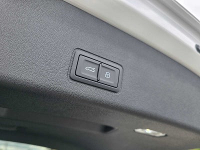 2026 Audi Q3 S line