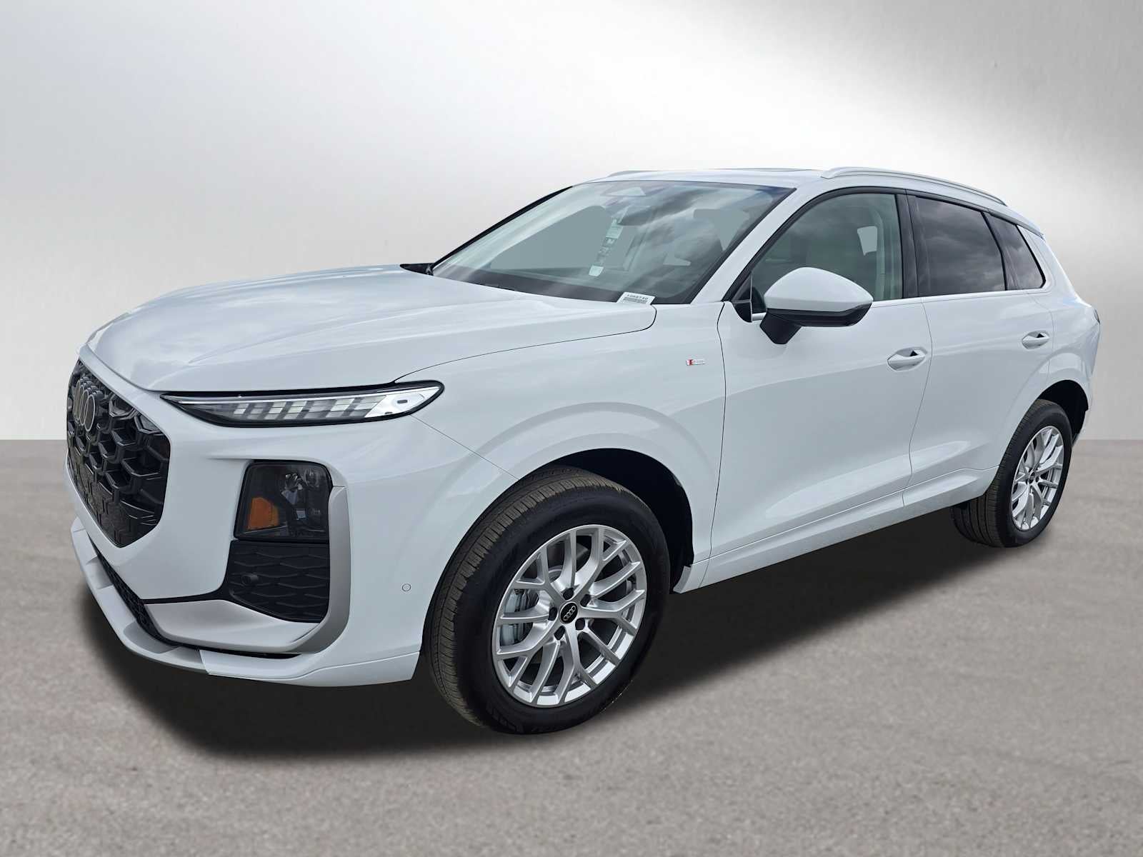 2026 Audi Q3 S line