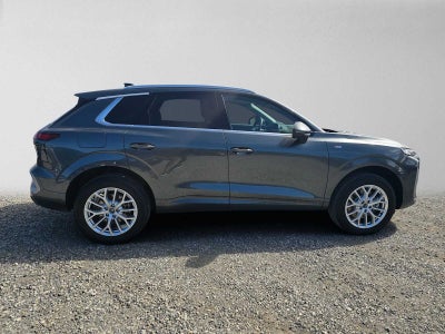 2026 Audi Q3 S line
