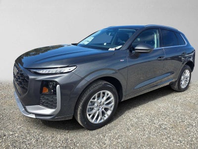 2026 Audi Q3 S line