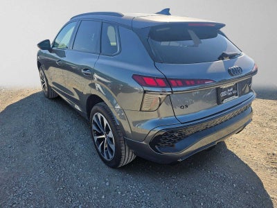 2026 Audi Q3 S line