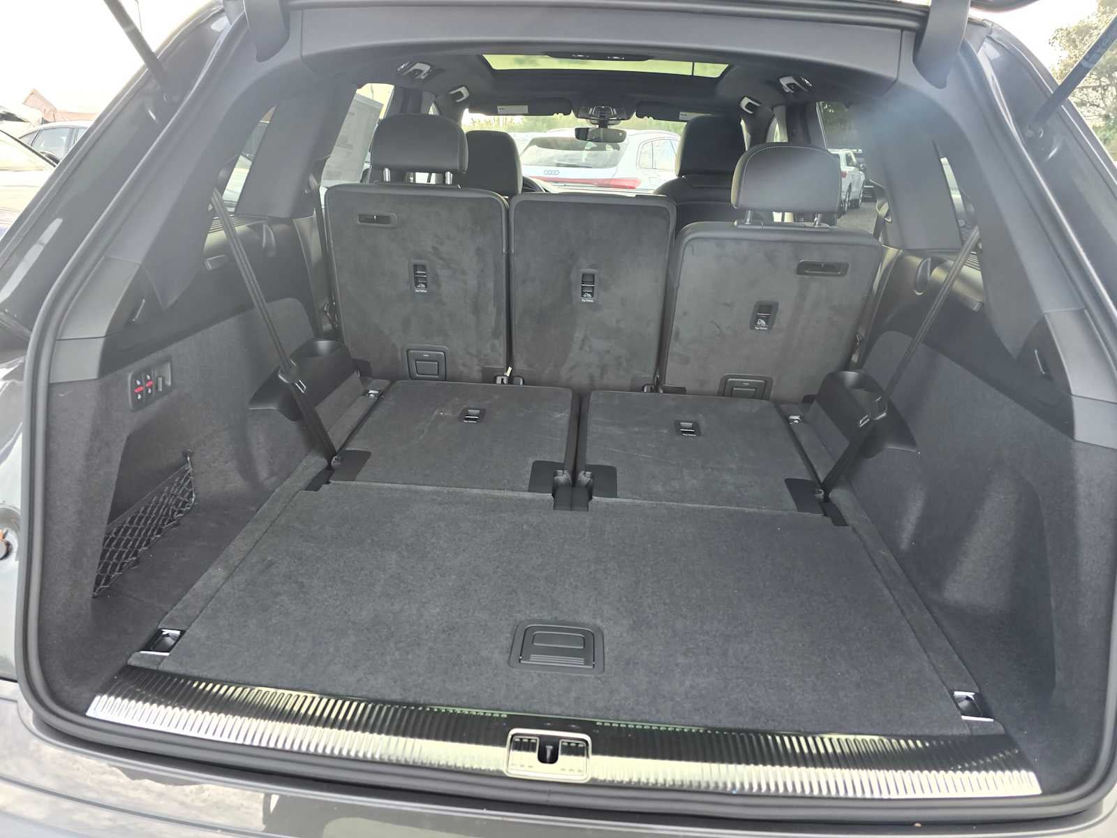 2026 Audi Q7 Premium