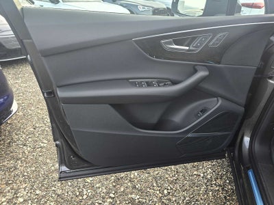 2026 Audi Q7 Premium