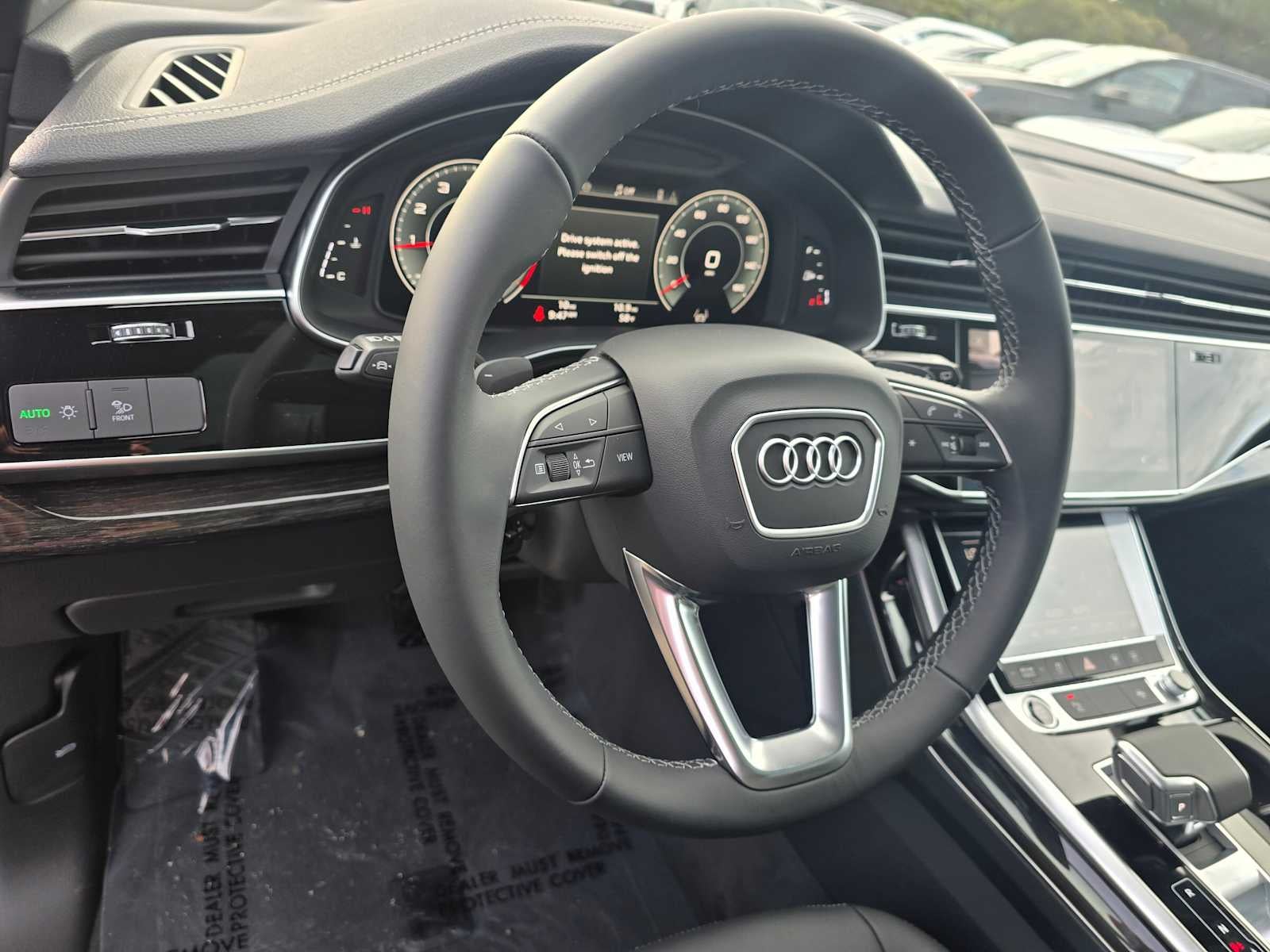 2026 Audi Q7 Premium