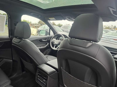 2026 Audi Q7 Premium