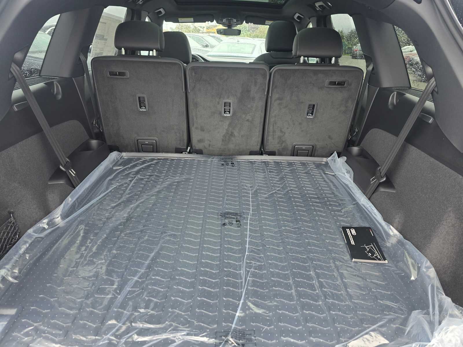 2026 Audi Q7 Premium