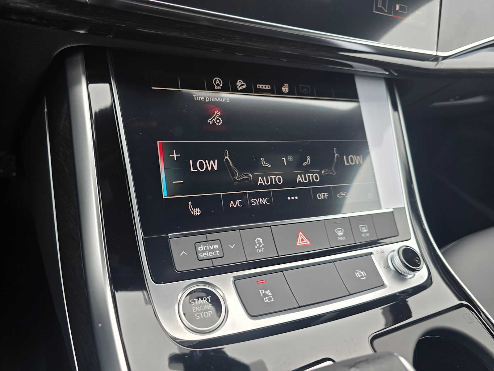 2026 Audi Q7 Premium