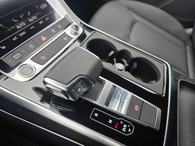 2026 Audi Q7 Premium