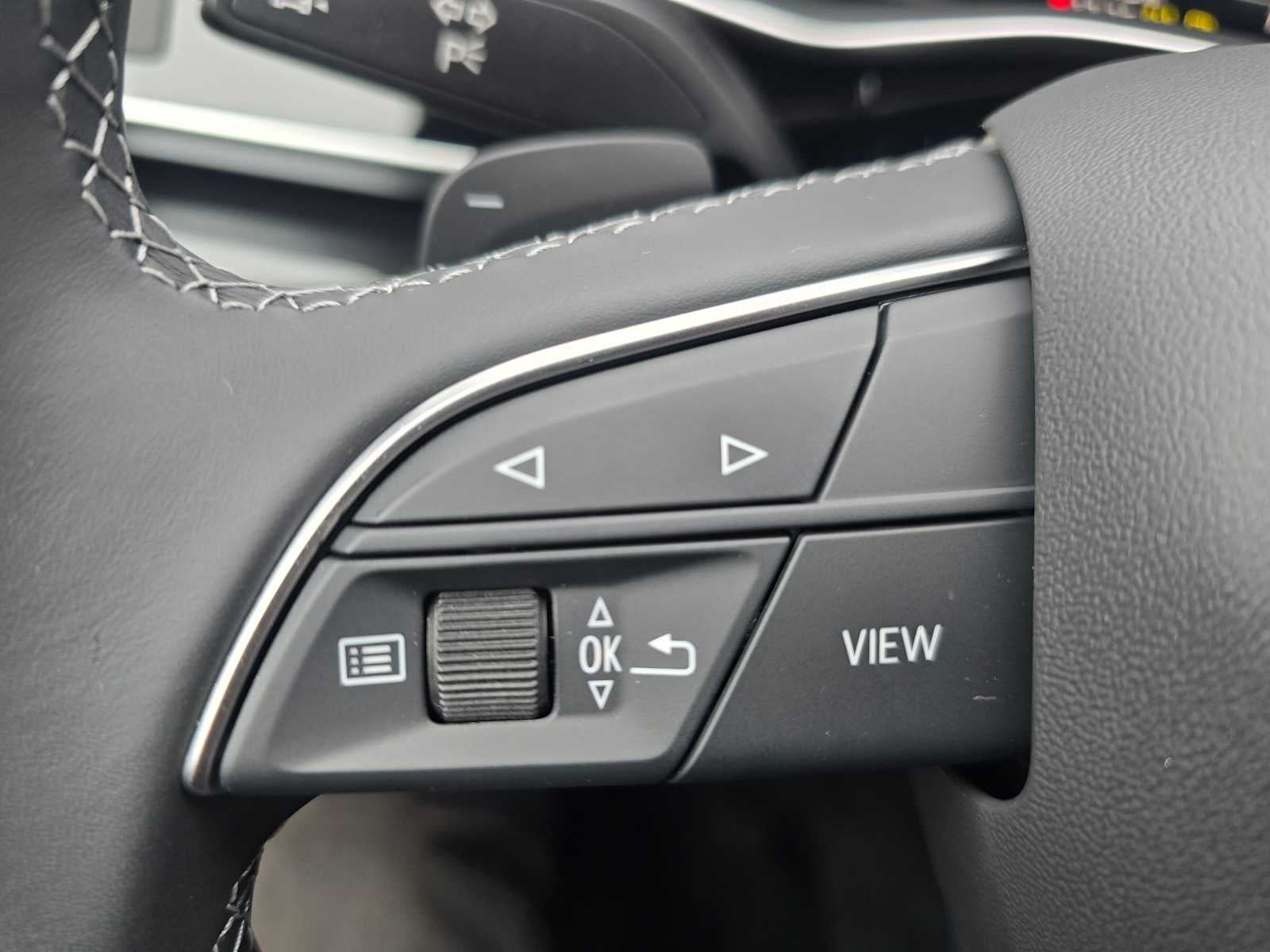 2026 Audi Q7 Premium