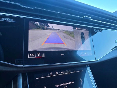 2025 Audi Q7 Premium