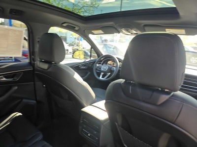 2026 Audi Q7 Premium