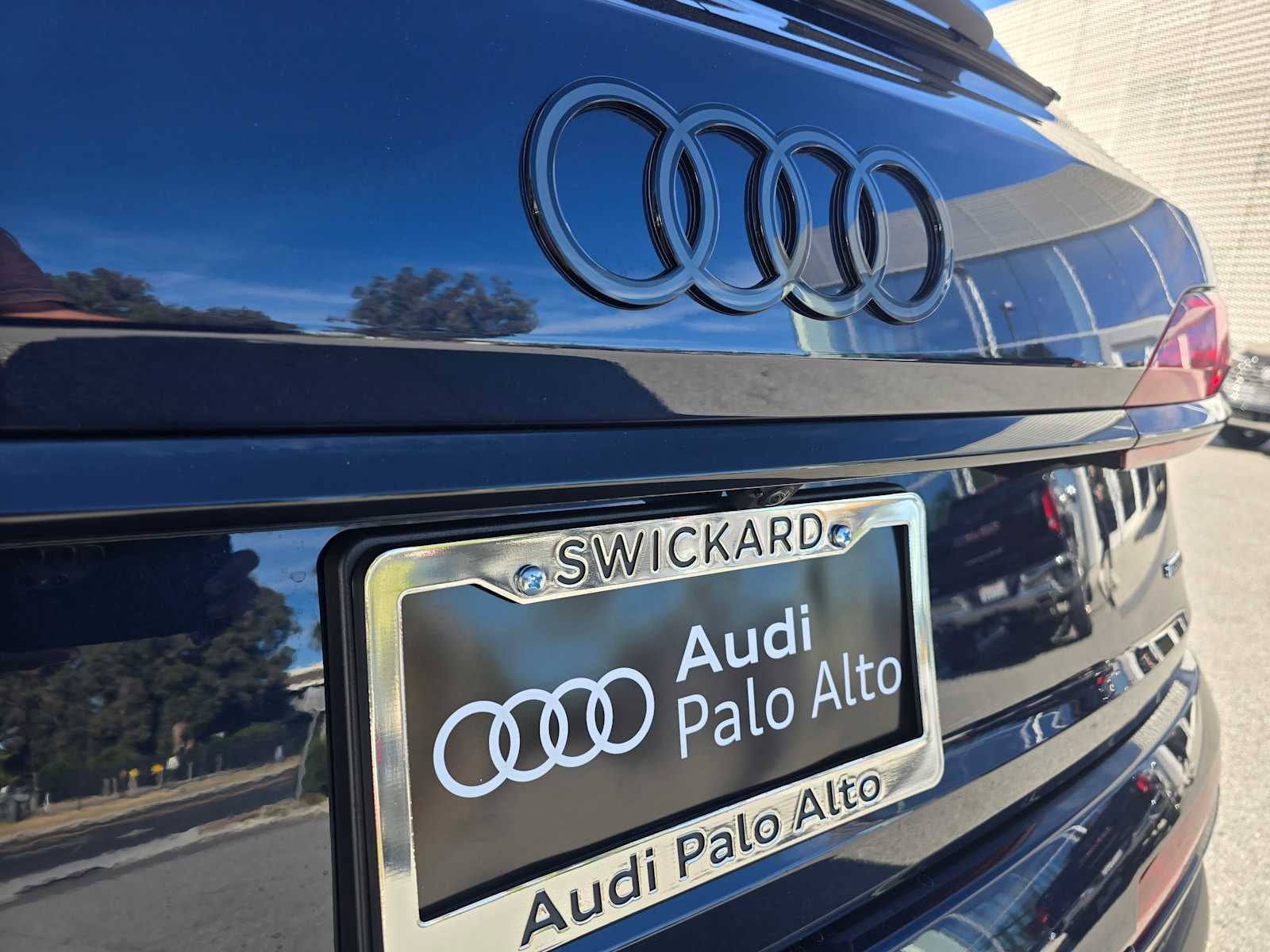 2026 Audi Q7 Premium
