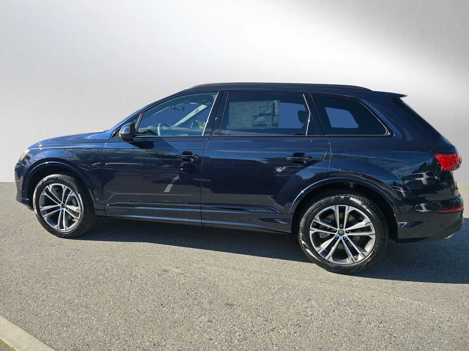 2026 Audi Q7 Premium