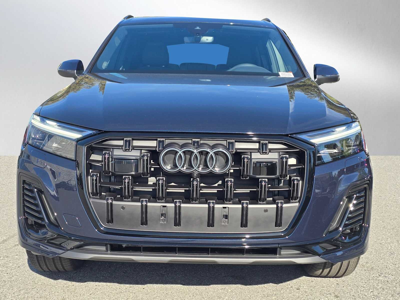 2026 Audi Q7 Premium