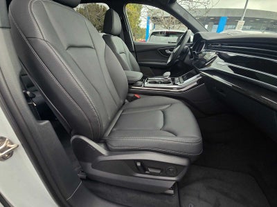 2026 Audi Q7 Premium