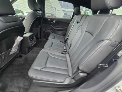 2026 Audi Q7 Premium