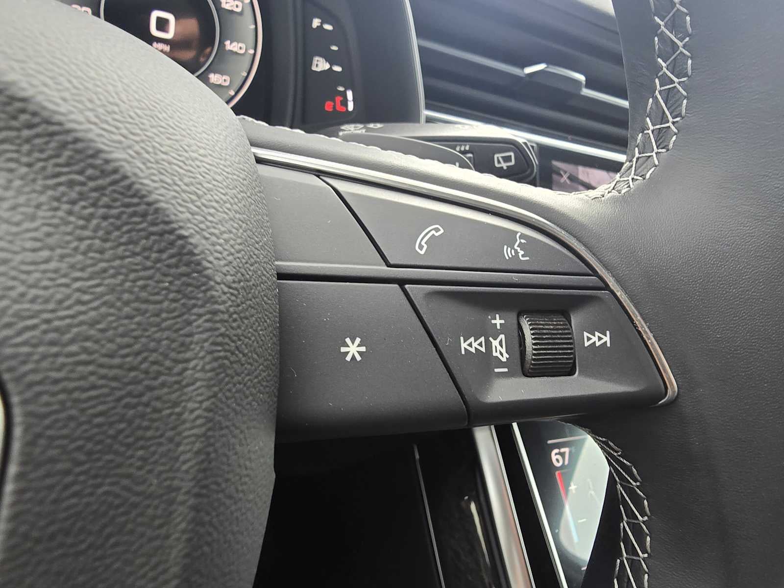 2026 Audi Q7 Premium
