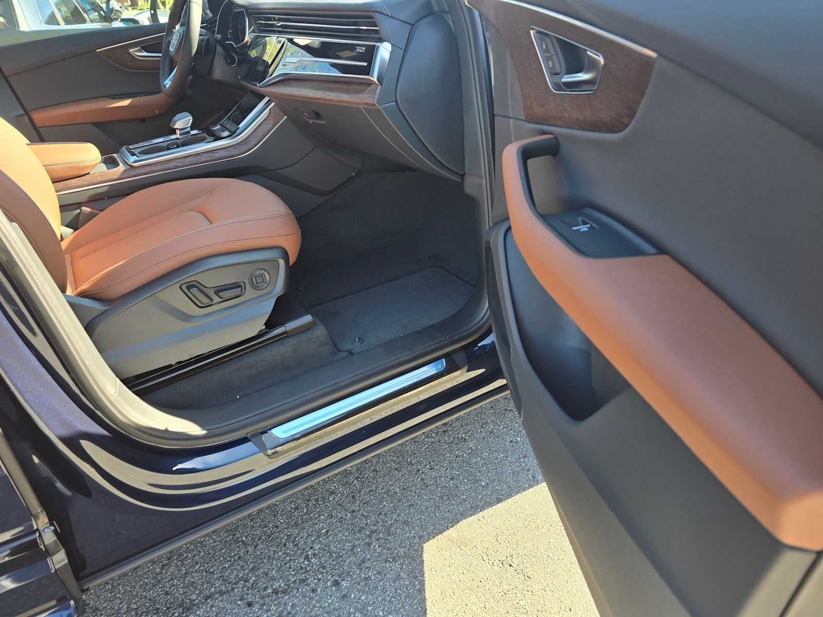 2026 Audi Q7 Premium