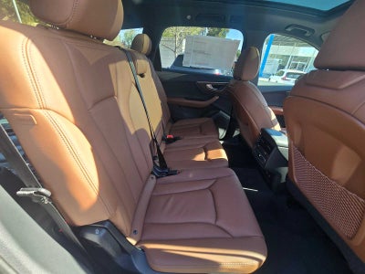 2026 Audi Q7 Premium