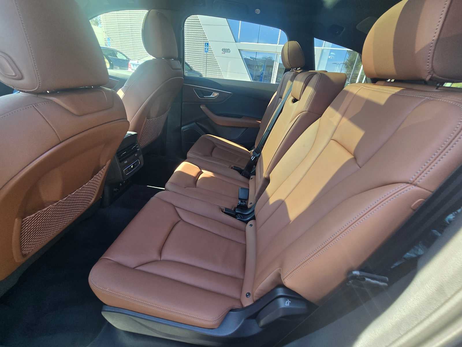 2026 Audi Q7 Premium