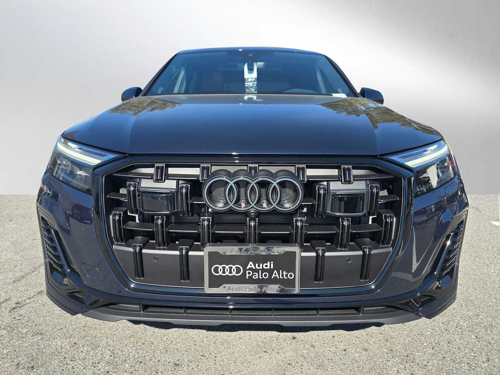 2026 Audi Q7 Premium