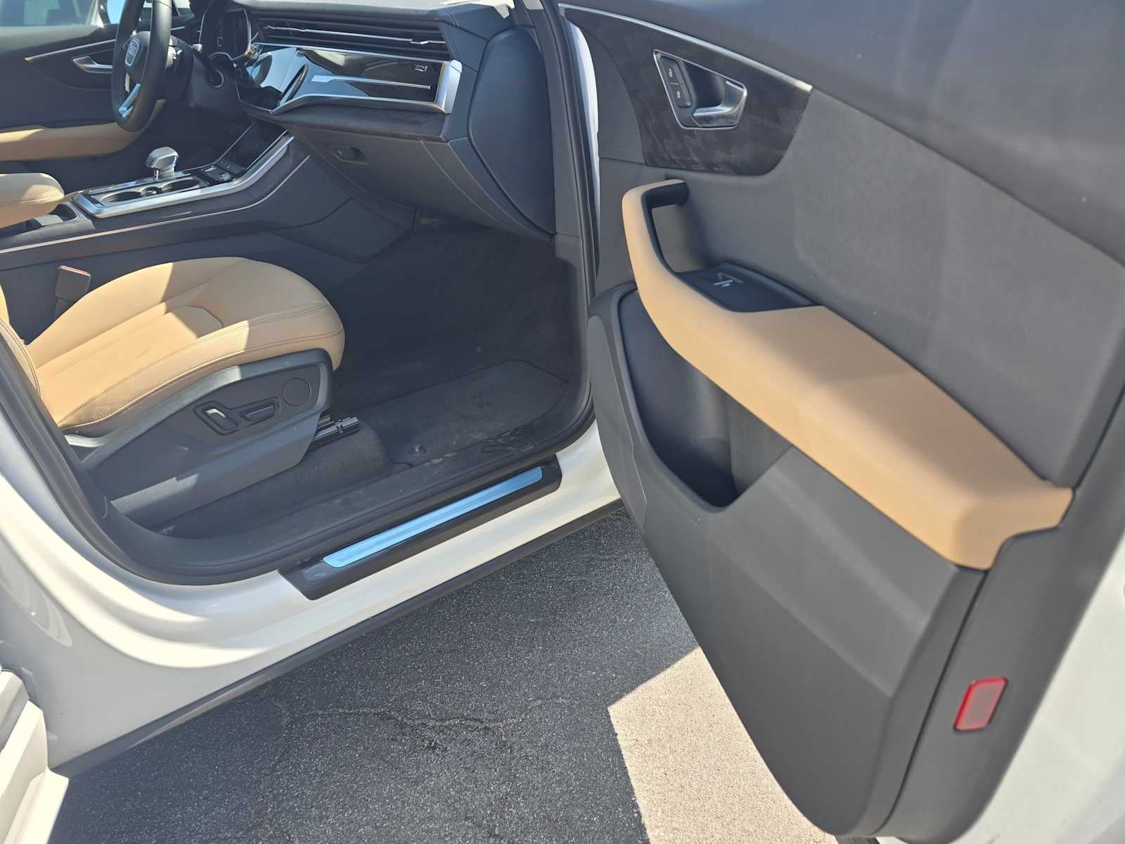 2025 Audi Q7 Premium