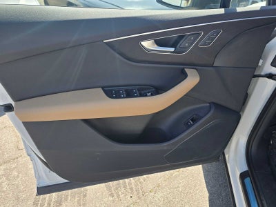 2025 Audi Q7 Premium