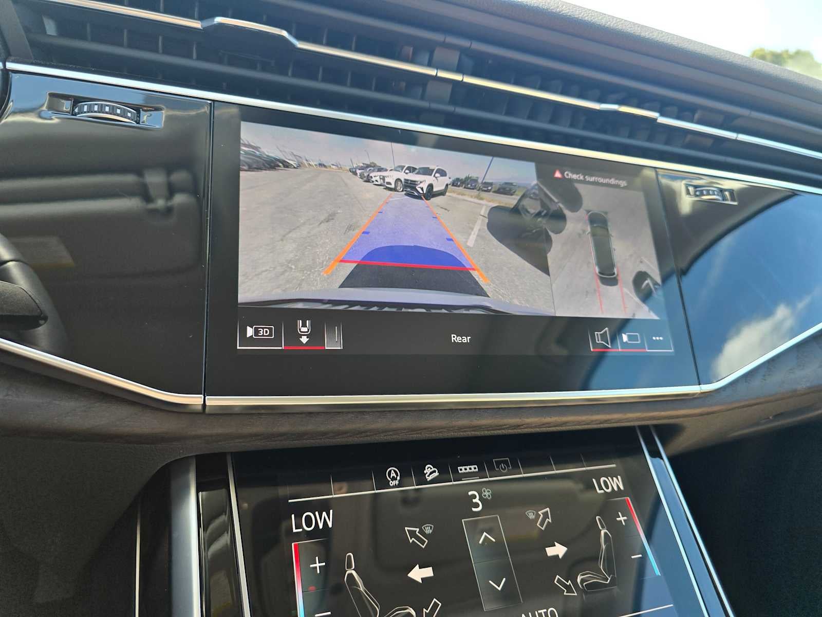 2025 Audi Q7 Premium