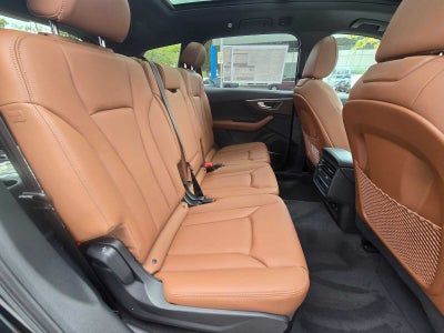2026 Audi Q7 Premium